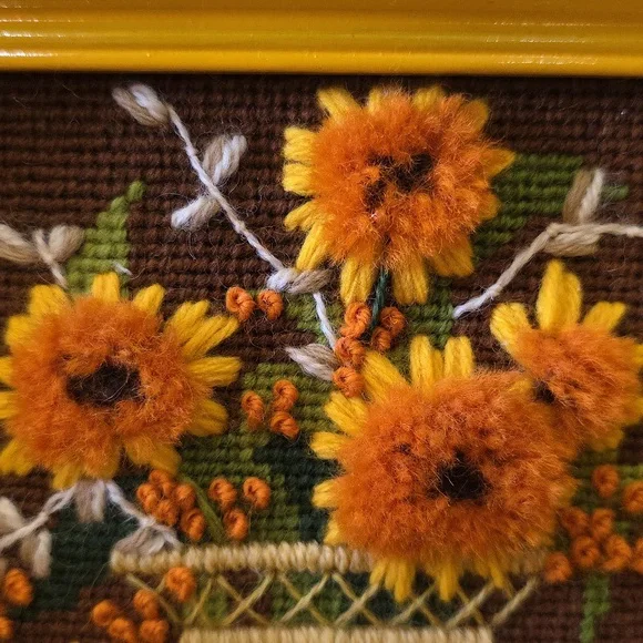 Fall Sunflower Vintage Crewel - Picture 3 of 3